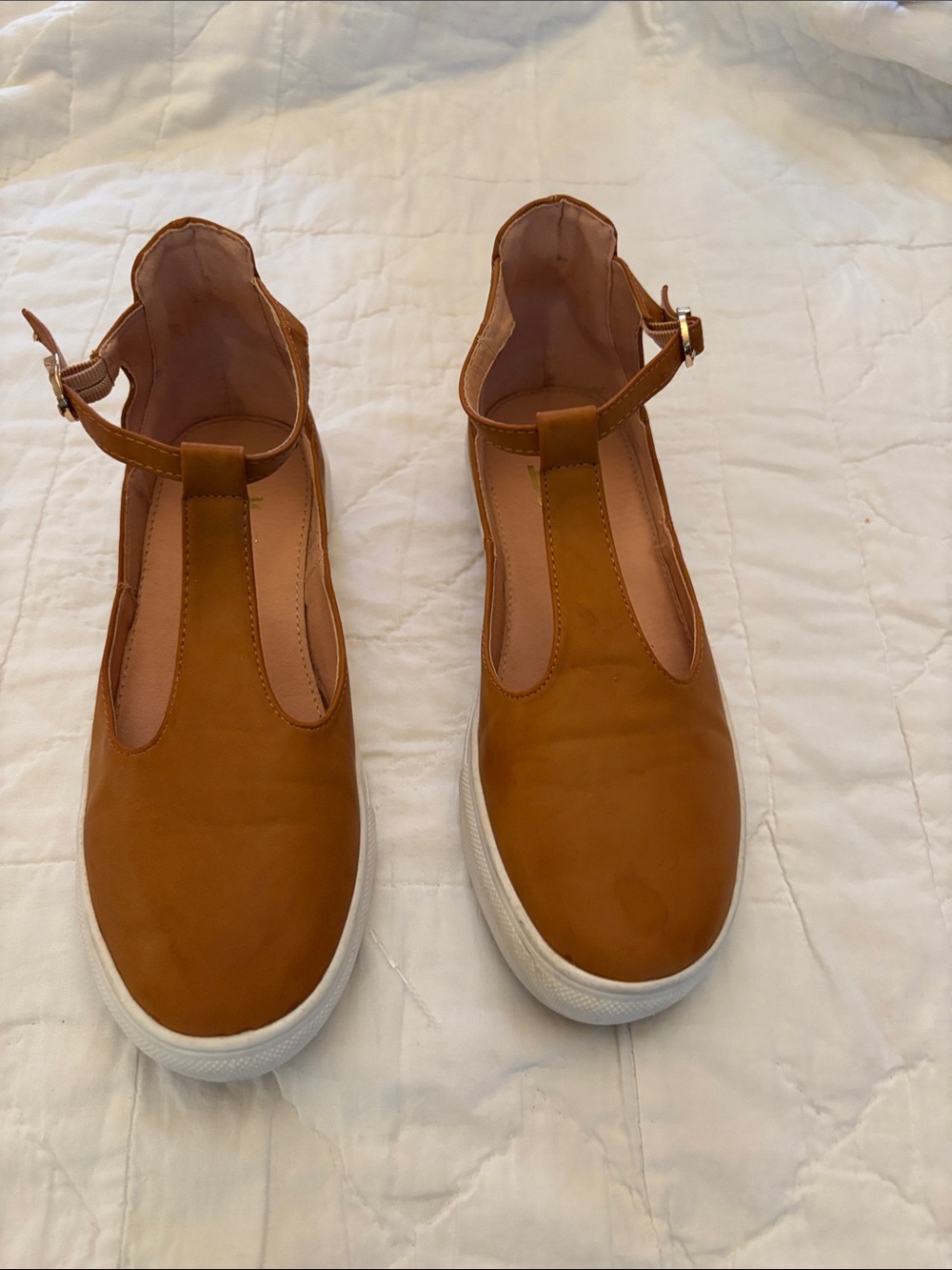 Women’s Tan T-Strap Casual Flats with White Sole‎